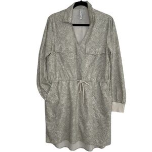 Athleta Zuma Printed Long Sleeve Casual Dress Size M Lightweight and Airy
